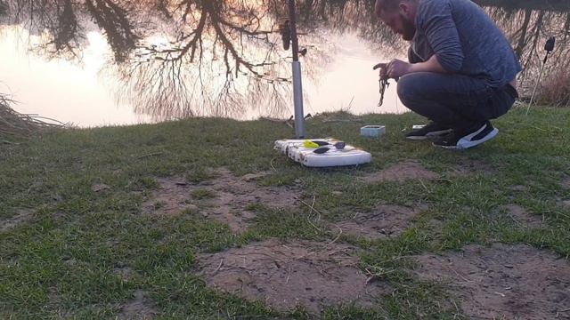 Angeln, nix gefangen. Pelemeni gegessen. Рыбалка,ничего поймали пельмени покушали. Lippe/.03.2022 смотреть онлайн