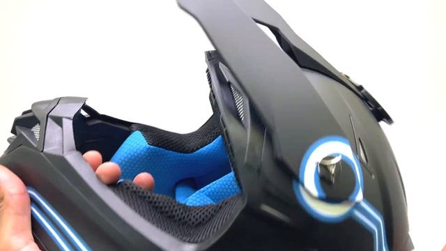 Шлем кроссовый ROCKOT RM 216 Tron (черный/белый/синий матовый) смотреть онлайн