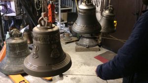 Набор из 3 тяжелых колоколов = 3 158 000 рублей