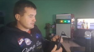 zBOGDANom - Беспроводной Микрофон Радиомикрофон Shure SH-200 Против SENNHEISER EW-100