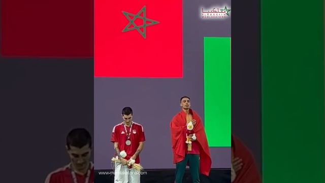 لحظة تتويج البطل عبد الباسط وصفي بذهبية التايكوندو وزن أقل من 63 كلغ في دورة ألعاب التضامن الإسلامي