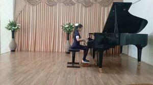 Ибрагимова Арина    Б  Барток Пьеса ре минор