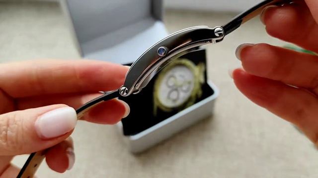 Обзор часов Adriatica ADR 3578.5253Q от Watch4You (короткий ролик без звука) смотреть онлайн