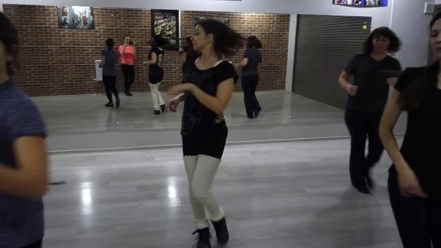 BACHATA footwork смотреть онлайн