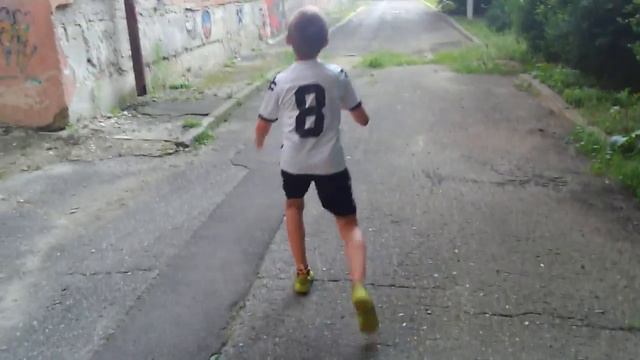 Набивание мяча больше 100 раз смотреть онлайн