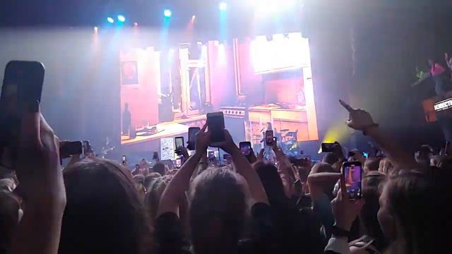 Elvira T - Не будь дурой (Москва, 10.10.2020) Известия Hall смотреть онлайн