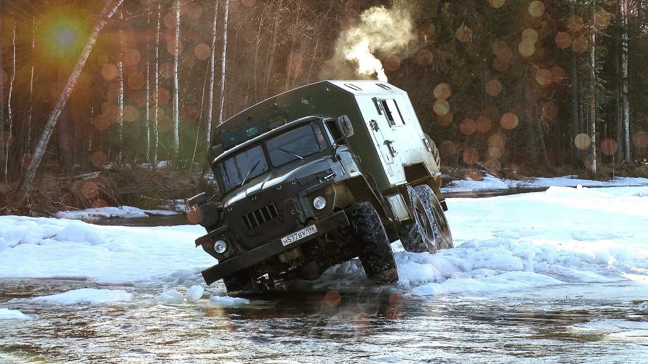 Пробиваемся на Урале там где ни кто не проедет. Ночуем в кунге Урала. Готовим плов в лесу. смотреть онлайн