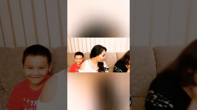 150 кадр. А дети мои все равно счастливы! 🤗 смотреть онлайн