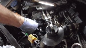 Citroen Xsara Picasso 2.0 HDi (High Pressure Fuel Pump replacement)