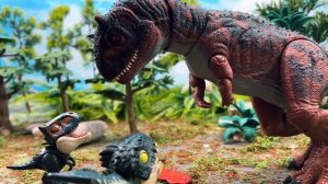 Carnotaurus Vs Scorpius Rex! Giga’s Egg Adventure🦖Jurassic World Stop motion
