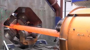 Радиальная ковка, работа кузнечного пресса.