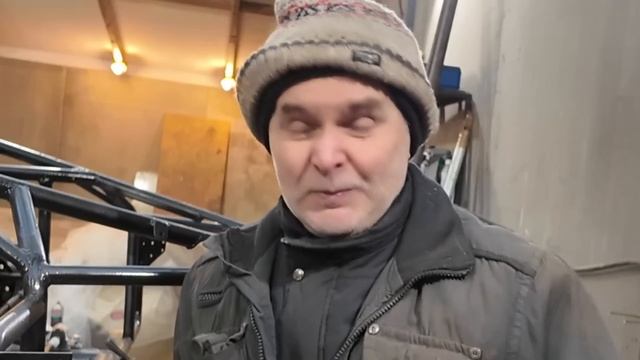 Лаура 2. Передняя подвеска готова! Делаем электрику. смотреть онлайн