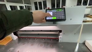 Гильотинная бумагорезальная машина IDEAL 7260