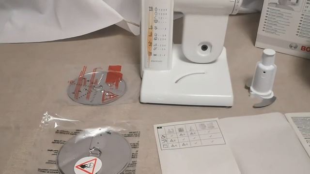 Bosch MUM4 robotgéphez multimixer MUZ4MM3 смотреть онлайн