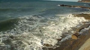Волны моря у Мамедовой Щели.