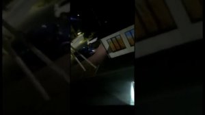 на улице орёт пьяный мужик