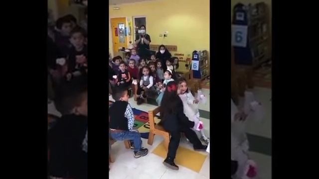 Малыш хесус не ненавидит однополые пары читать. Игрушки для взрослых в школе видео.