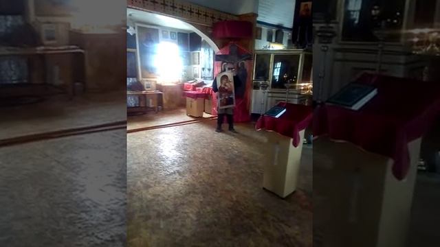 Икона Божией Матери Державный Покров г.Раевуа 09.9 смотреть онлайн