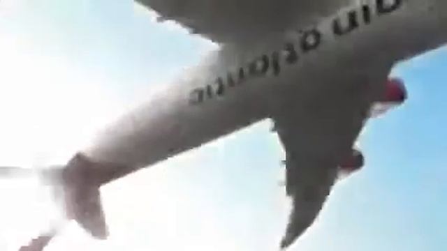 Телки чуть не обосрались смотреть онлайн