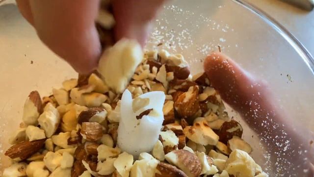 Домашняя гранола без сахара | Что на завтрак? смотреть онлайн