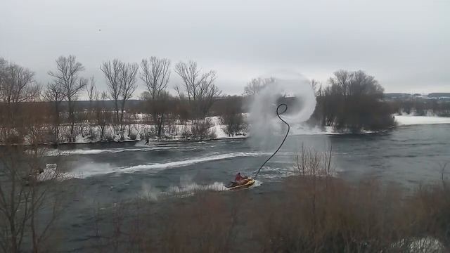 Снегурочка на Флайборде )) смотреть онлайн