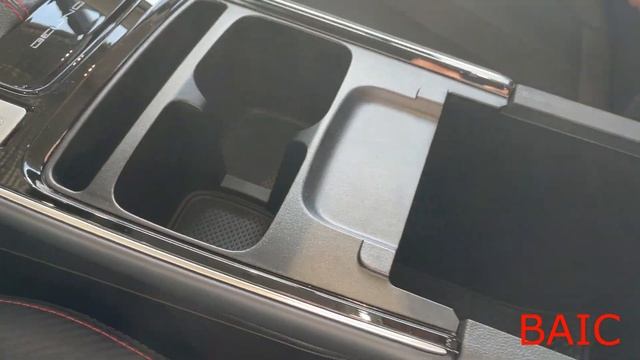 Битва китайских седанов. BAIC U5 PLUS против KAIYI E5.