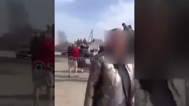 Местные встретили российских солдат смотреть онлайн