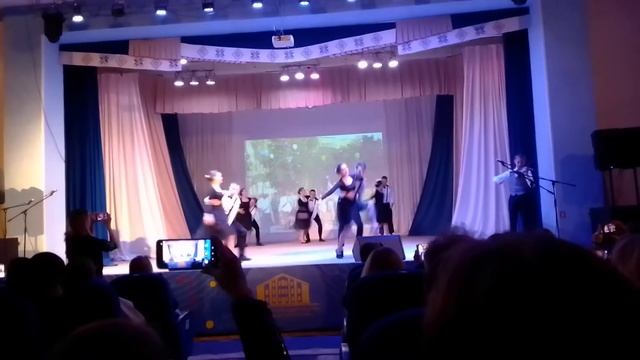 В вихре вальса - 2022 (вальс СШ 1 г.Ветки имени А,А.Громыко) смотреть онлайн