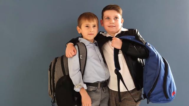 Рюкзаки и ранцы. Коллекция 2021 смотреть онлайн