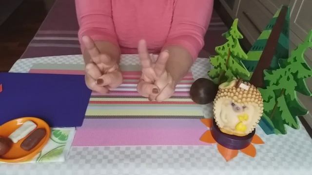 Ліплення. Тема:" Гриби для їжачка " смотреть онлайн