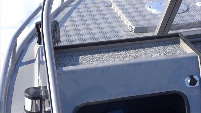 Видеообзор катера Беркут M-Jacket HD смотреть онлайн