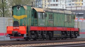 "Зелёный с жёлтой птичкой!" Тепловоз ЧМЭ3Т-7060 на манёврах по станции Железнодорожная
