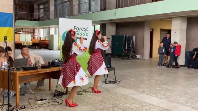 Попурі Українських пісень. Лісова поляна. смотреть онлайн