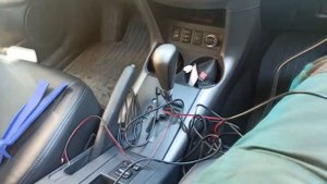 RAV4 - установка регистратора