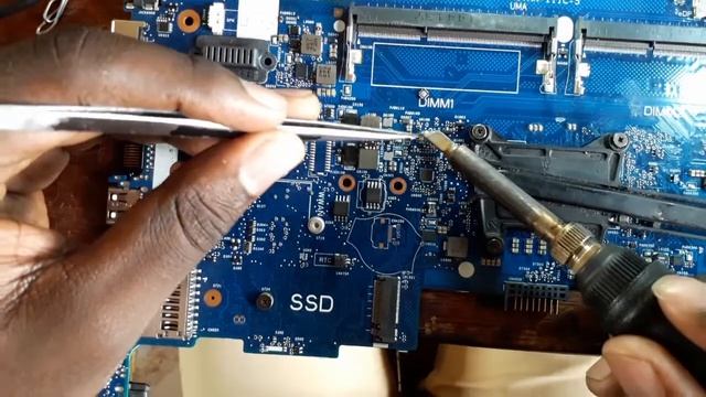 HP EliteBook 840 not charging not turning on, motherboard repair смотреть онлайн