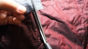 ДЫРКА В КУРТКЕ. КАК ЗАШИТЬ (заделать без шитья). Лайфхак