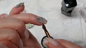 Маникюр себе/ Reflektierende Glitter или просто Ёлка 🫠🤨💯