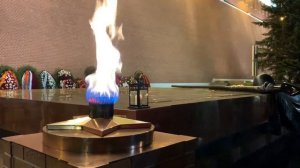 Профилактика вечного огня перед Днём Победы в Москве