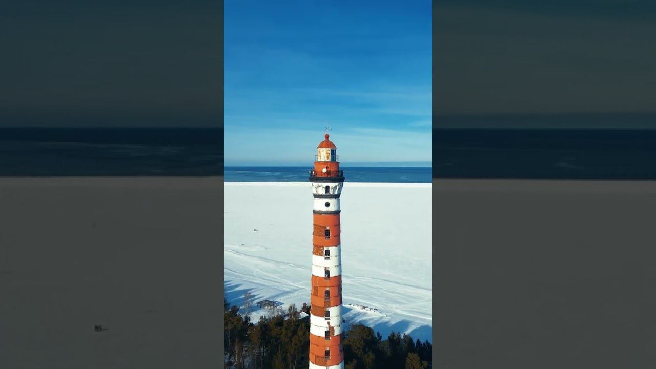 Осиновецкий маяк - здесь начинается самая самый сложный - водный участок Дороги Жизни