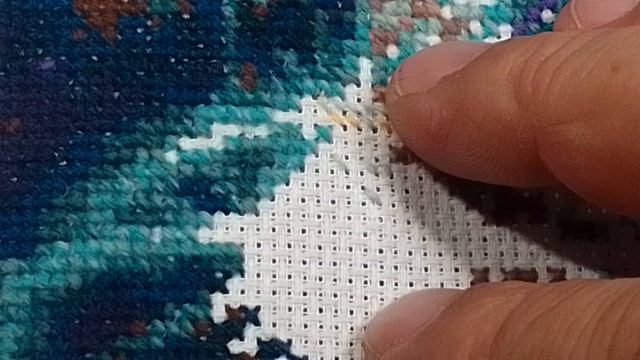 Вышивка крестом. Не оформленное "Клевое место" и два примера. смотреть онлайн