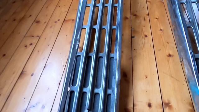 Реставрация Москвича-403ИЭ. Восстановление решётки радиатора. смотреть онлайн