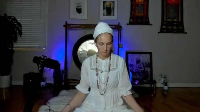 Праздничная садхана 2.5 часа Дхан Дхан Рам Дас Гур смотреть онлайн