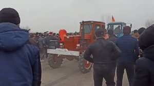 Т-40 против МТЗ-82