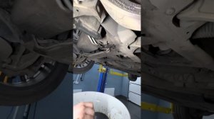Range Rover Velar  на замену масла в раздатке передним и задним дифференциале