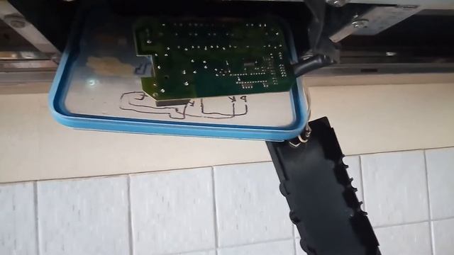 Очередная поломка кухонной вытяжки Krona mara. Вышла из строя плата после перегоревшей лампы смотреть онлайн