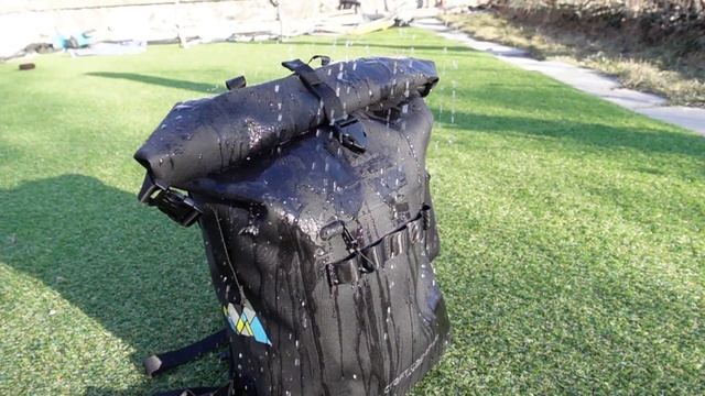 I Tried a CLEVER BACKPACK that's also a PANNIER | Craft Cadence смотреть онлайн