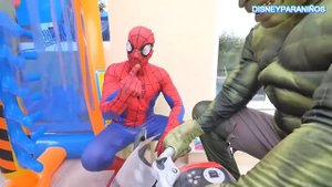 Учить Цвета С Человеком пауком И Гигантскими Колесами! Для Детей!
