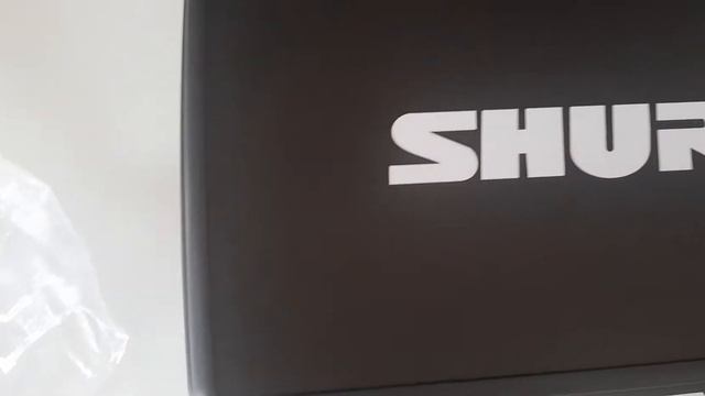 Shure Cheap Mic Plastic Case (case microfon plastic) - UNBOXING смотреть онлайн