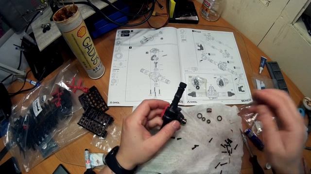 Сборка AXIAL Scx10II,часть 1