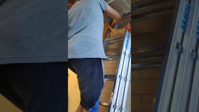 Монтаж кондиционера холодопроизводительностью 7 кВт в кофейне. смотреть онлайн